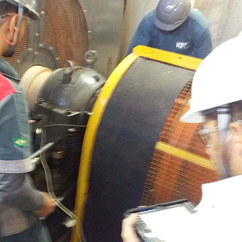 manutenção em usinas hidrelétricas